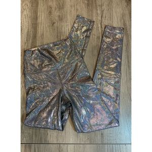 Beach riot hologram shine leggings